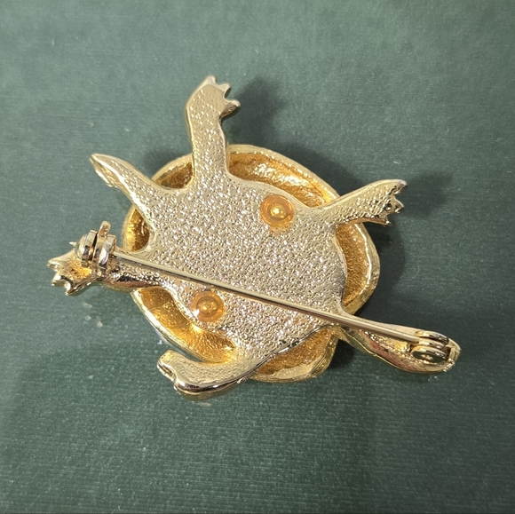 Colorful Gold Tone Green Brown Enamel Turtle Brooch - Picture 15 of 17